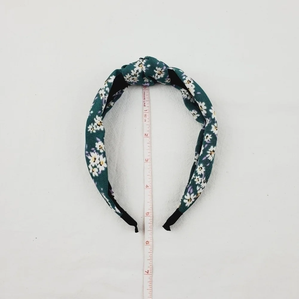 Non-Slip soft fabric knotted headband
